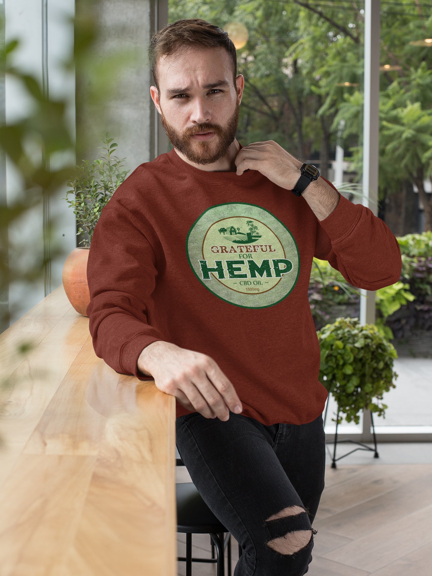 Sweatshirt